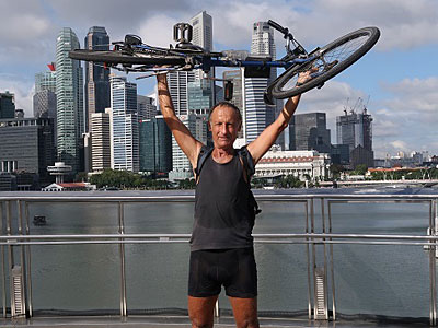 Multimedia-Vortrag "Bis zum Ende der längsten Straße" - Eine Fahrradtour von Coswig nach Singapur